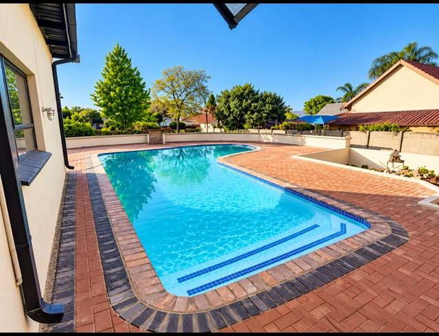 3 BEDROOM PROPERTY TO RENT IN BIRCHLEIGH